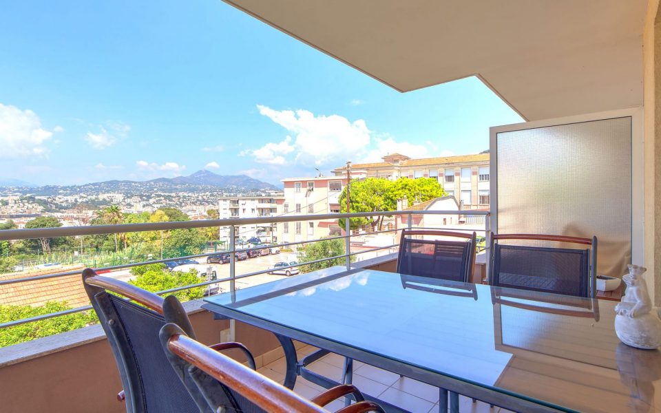 Mont Boron – Recent 2 Bedrooms Apartment, Swimming Pool, Panoramic views
