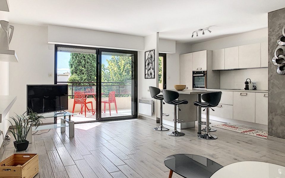 Nice Cimiez – Beau 2 pièces avec terrasse au calme