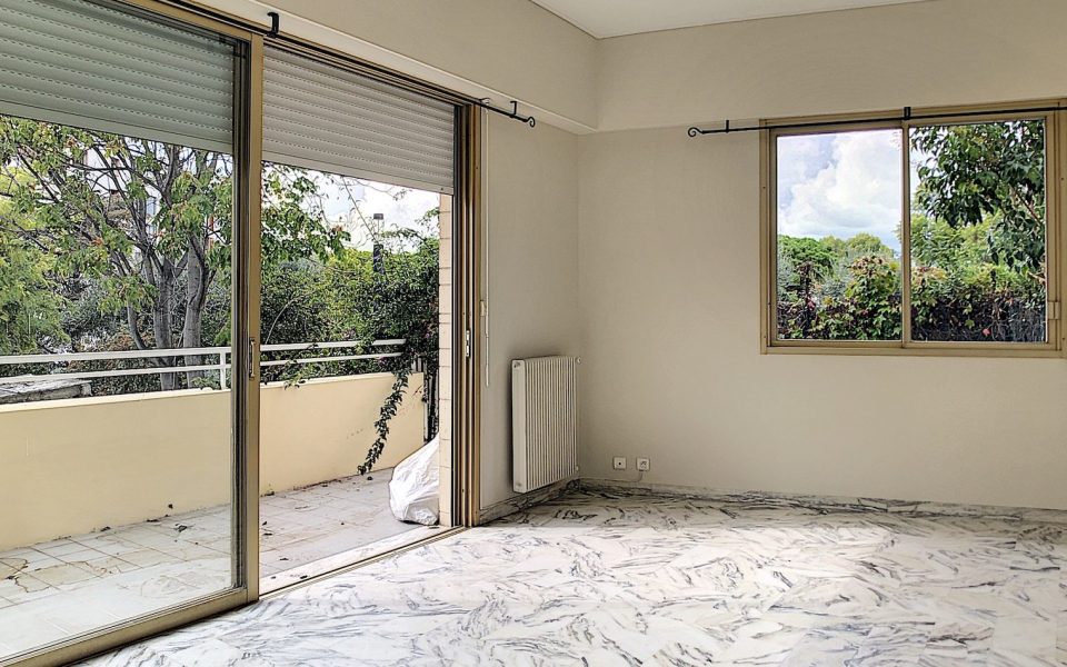 Nice Cimiez – Grand studio avec cuisine indépendante et jardin au cœur de Cimiez