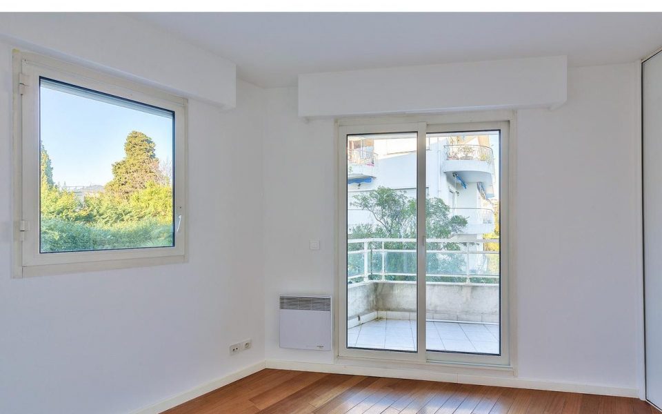 Nice Cimiez – Superb 3 Bedrooms Duplex 117 sqm in Residence With Swimming Pool
