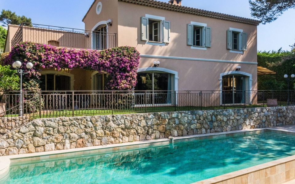 BIOT – CHÈVRE D’OR Maison 7 pièces 355m2 à vendre