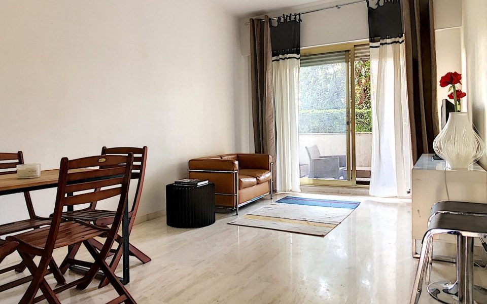 Cimiez Paradisio – Large one-bedroom apartment furnished