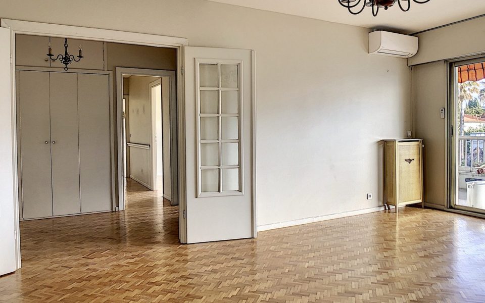 Nice – Cimiez Residence of services Seniors 2 bedrooms flat with terrace