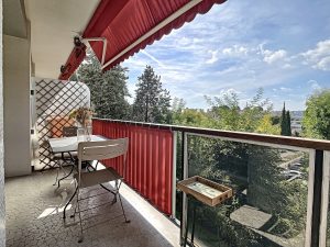 Nice Cimiez – Elegant One Bedroom 65 sqm Renovated in a Residence with Park