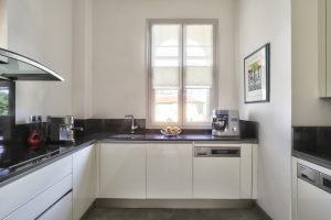 Heart of Cimiez – Sumptuous Bourgeois 4 Bedrooms Apartment 207 sqm Entirely Renovated