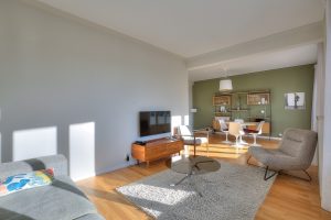 Nice– Cimiez – Corner Apartment With View