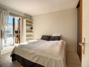 Nice Gairaut – Top Floor in a Residence With Swimming Pool