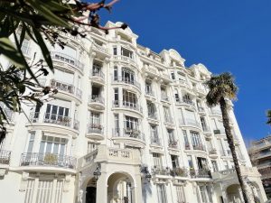 Nizza Cimiez – Bella borghese con una vista mozzafiato sulla città e sul mare