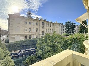 Nice Gambetta – Beautiful Bourgeois!
