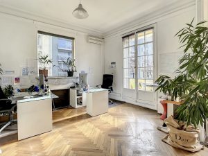 Nizza Gambetta – Ricevi i tuoi clienti in una bella casa borghese!