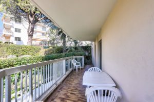 Nice Cimiez – Large Apartment With Terrace and Garden