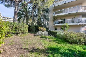 Nizza Cimiez – 2-3 camere con 100 m2 di giardino e 24m2 di terrazza