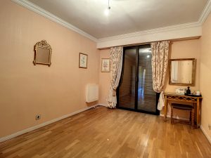 Nizza Cimiez – Luminoso 3 Camere 88 mq in condominio di lusso