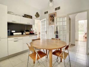 Nice Coeur Musiciens – Large 2 Bedroom Apartment 125 sqm in a Bourgeois