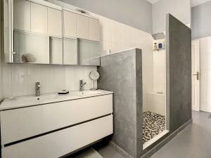 Nizza Coeur Musiciens– Grande 3 Camere 125m² in un edificio borghese