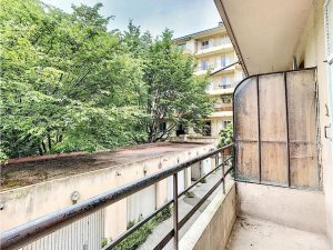 Nizza Cimiez – 2 camere 42 m2 da ristrutturare in ambiente bello e tranquillo