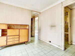 Nizza Cimiez – 2 camere 42 m2 da ristrutturare in ambiente bello e tranquillo