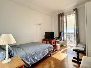 Nice Cimiez – Beautiful 4 Bedroom Apartment in High Floor with Sea View and Parking