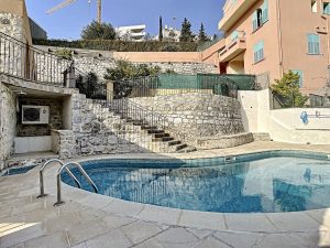 Cimiez – Spacieux 5 pièces avec terrasse, jardin et piscine privative