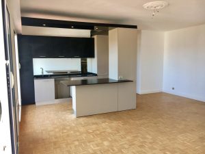 Cimiez Flirey – Appartamento con 2 camere da letto 72 m² in affitto all’ultimo piano