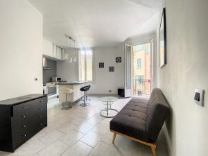 Nizza vicino a Garibaldi – Appartamento con una camera da letto in un angolo in una zona tranquilla
