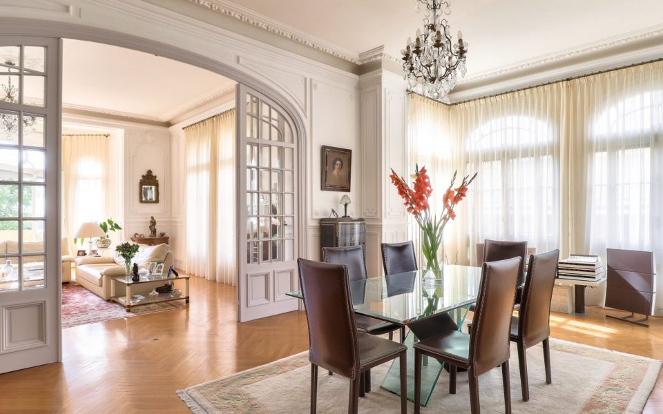 Coeur de Cimiez – Somptueux bourgeois 6 pièces de 207 m2 aux prestations raffinées : photo 2