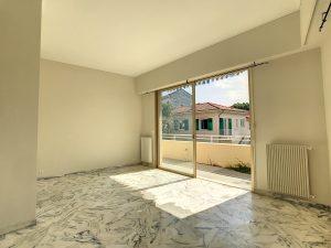 Cimiez – Studio avec cuisine indépendante et jardin sur Cimiez