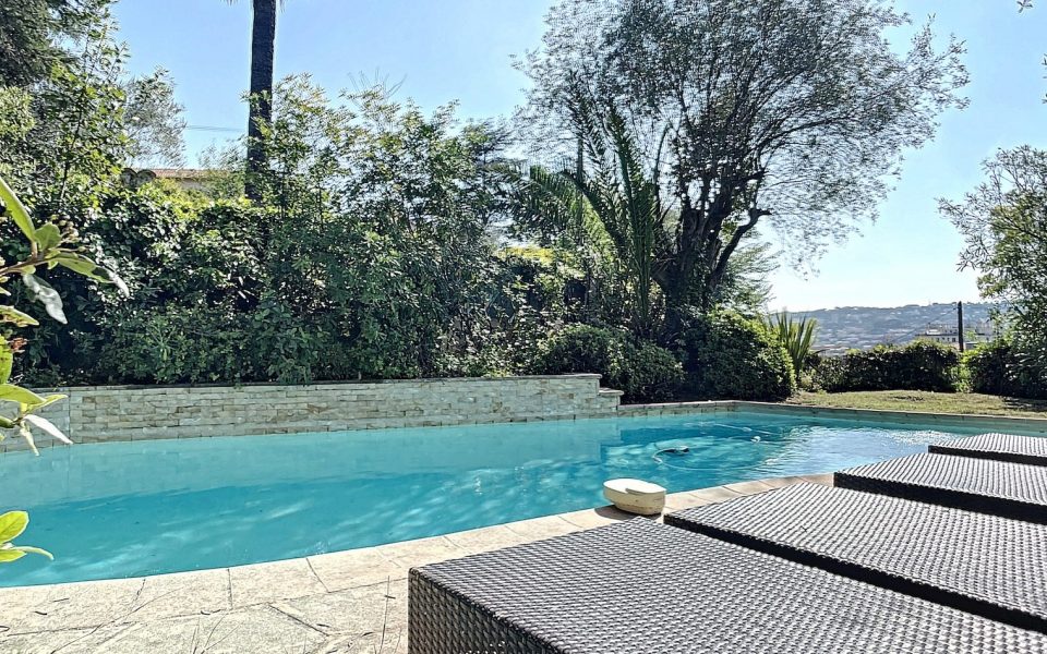 Nizza Cimiez – Casa Tranquilla e piscina : photo 2