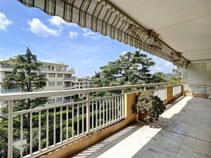 Nizza Cimiez – Appartamento di 3/4 stanze spazioso e soleggiato
