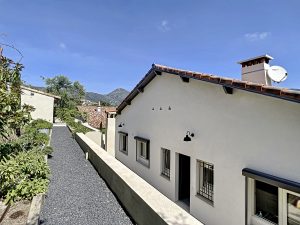 Nizza Cimiez – Casa a un piano con giardino mediterraneo.