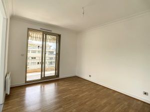 Nizza Cimiez – Appartamento di 3/4 stanze spazioso e soleggiato