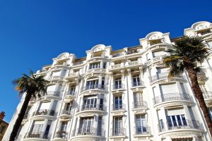 Nice Cimiez – Beautiful 4 Bedroom Apartment in High Floor with Sea View and Parking