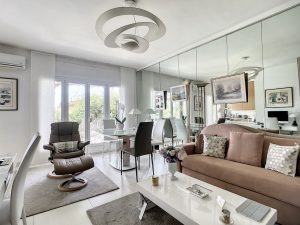 Nice Coeur Cimiez – In un residence di lusso, appartamento di 2 locali con terrazza e bella vista.