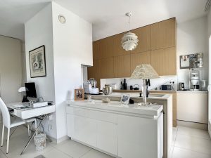 Nice Coeur Cimiez – In un residence di lusso, appartamento di 2 locali con terrazza e bella vista.