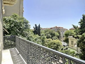 Nice Cimiez – 2 Bedroom Apartment Belle Epoque in a Palace with Balcony