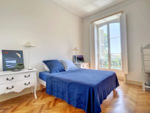 Nice Cimiez – Trois pièces Palais Belle Epoque avec balcon