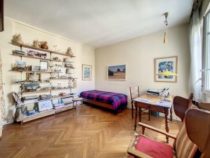 Nice Cimiez – In a Renowned Art Deco Residence 3 Bedroom Apartment 149 sqm2
