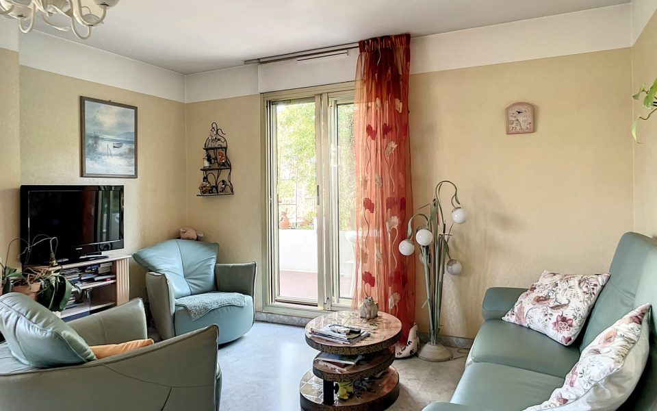Cimiez Arènes – Spacieux 2 pièces avec terrasse : photo 2