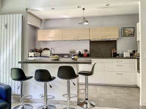 Nice Poètes – Charming 2 Bedroom Apartment 75 sqm with Garden in Quiet Area