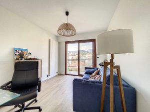 Cimiez – Exceptionnel Penthouse 98 m2 avec terrasse 200 m2 proche commerces et au calme