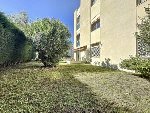 Cimiez – Agréable 2 pièces 50 m² en rez de jardin avec garage