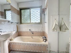 Cimiez – Agréable 2 pièces 50 m² en rez de jardin avec garage