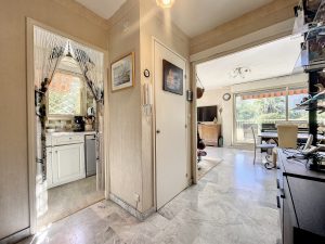 Cimiez – Agréable 2 pièces 50 m² en rez de jardin avec garage
