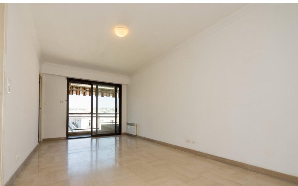 Nice Cimiez to Rent Studio 31 sqm