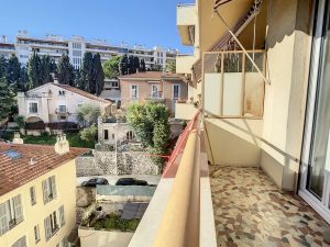 Nice Carabacel – Two Bedroom Apartment 70 sqm with Terrace
