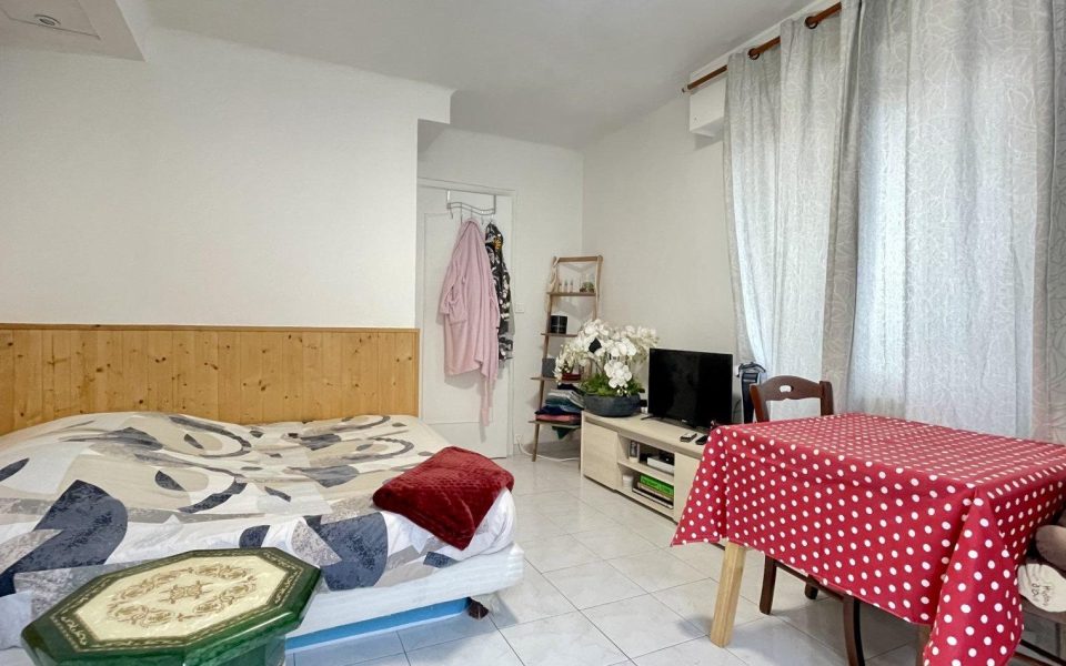 Nice bas Cimiez – Studio 22 m2 avec terrasse vendu loué