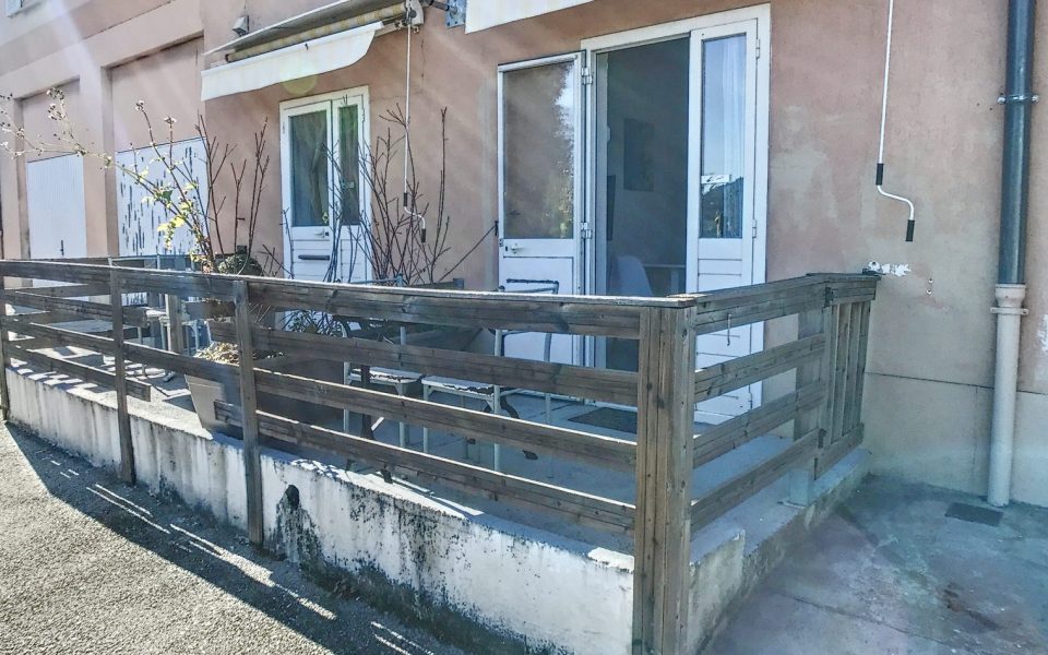 Cimiez – Furnished Studio with Terrace and Parking