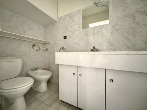 Coeur Cimiez – Studette 14.37 m² dans l’annexe d’un superbe Palace au coeur de Cimiez