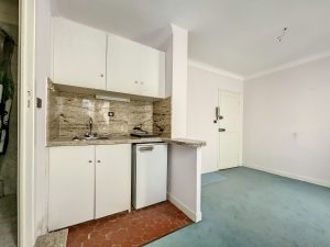 Coeur Cimiez – Studette 14.37 m² dans l’annexe d’un superbe Palace au coeur de Cimiez