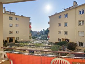Nice Cimiez – Large One Bedroom Apartment in a Quiet Residence